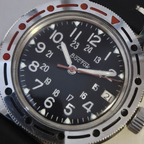 Vintage Men’s “Amphibia” Vostok Automatic 2416 31J USSR 1970 200m Diver Watch
