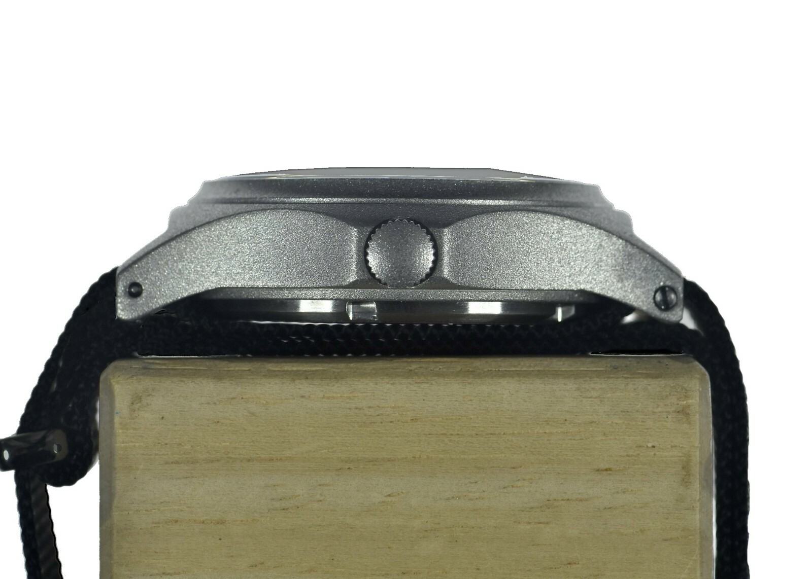 MWC 100m 12/24hr Military Quartz Watch | Screw Crown & Case Back | Unbranded