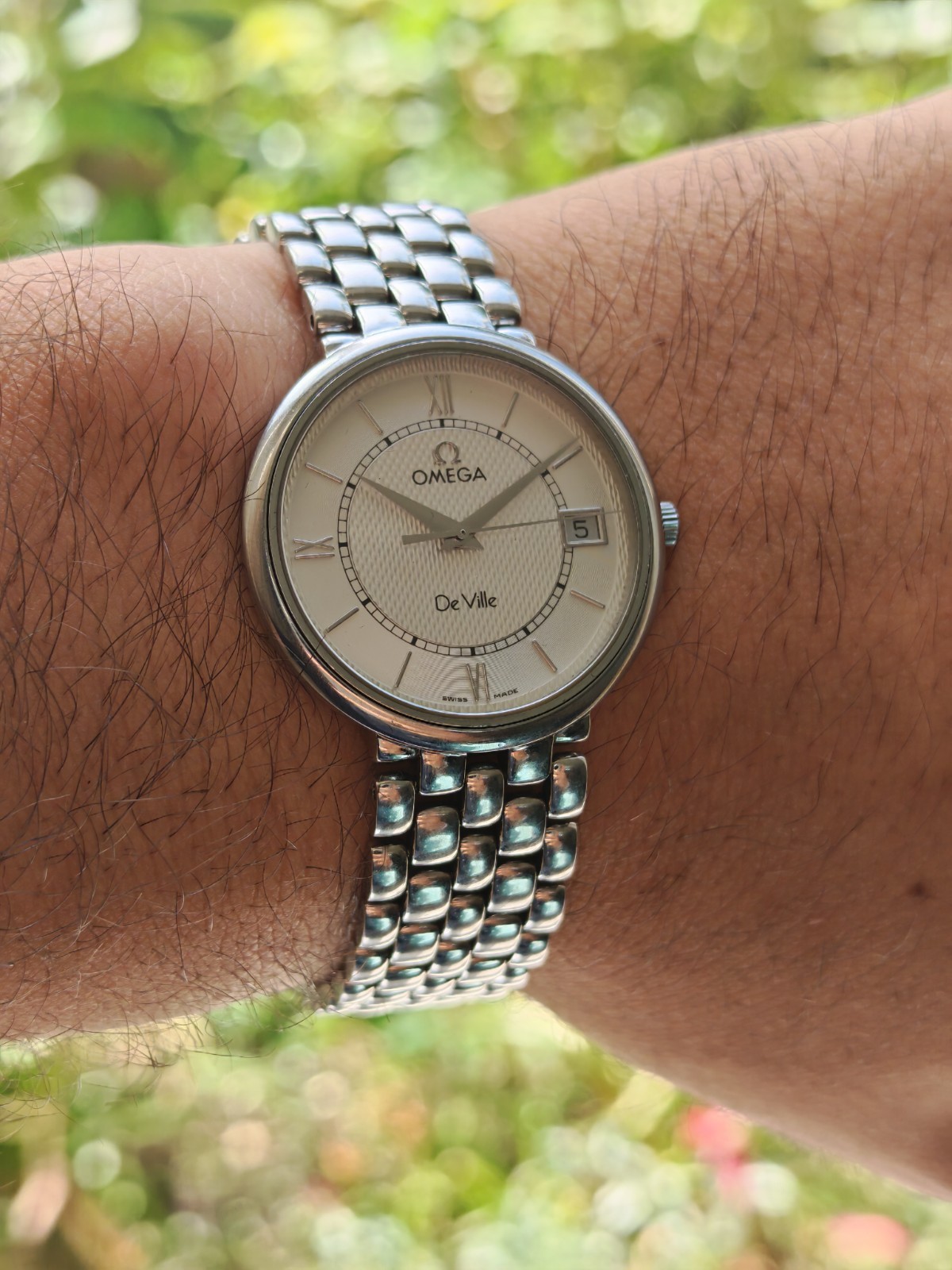 Omega De Ville Prestige White Hobnail Dial Mens Quartz Watch Stunning Condition