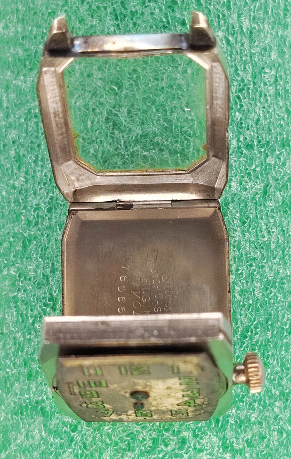 lot C2448 Lady Elgin Hindged Fancy Engraved Case Manual Wind Vintage Watch Parts