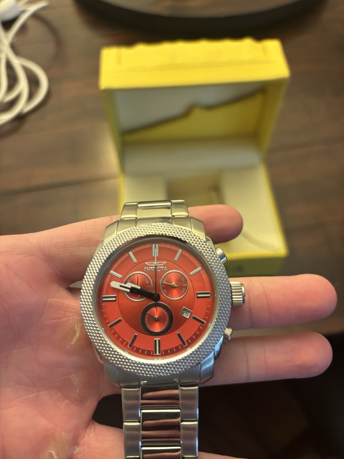 Invicta Model No.18042 Men’s Watch Stainless Steel Flame Fusion Crystal