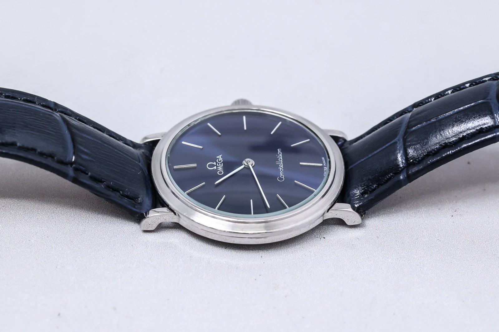 *RARE* Vintage 1975 OMEGA Constellation Cal.1330 Quartz Push Navy Dial 35mm Mens