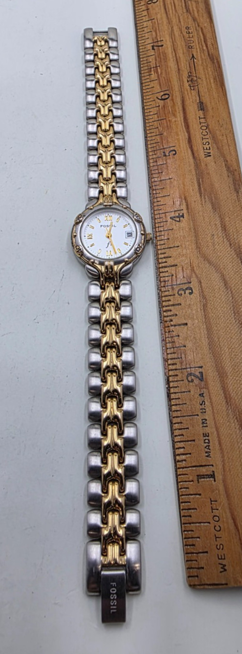 Vintage (01/03) Fossil F2 ES-8871 Two-Tone Ladies Watch New Battery
