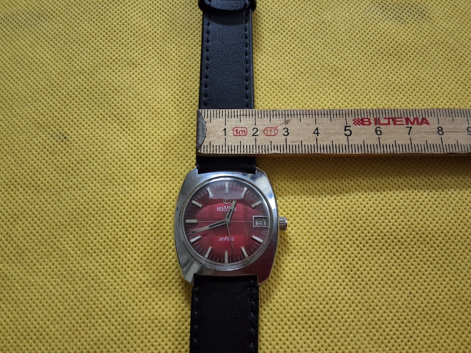 Vintage Roamer Infibio Elegant 17 Jewels Wrist Watch 36mm including crown