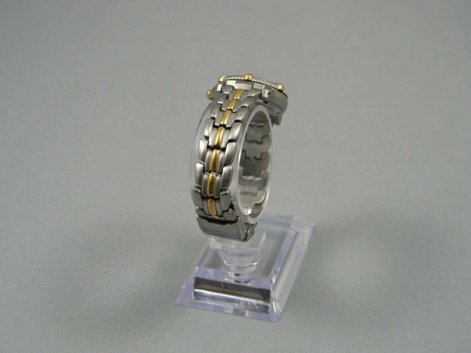 Elgin Steel Watch Women Diver Style 25mm Clasp Band 5.5″-5.75″ New Battery