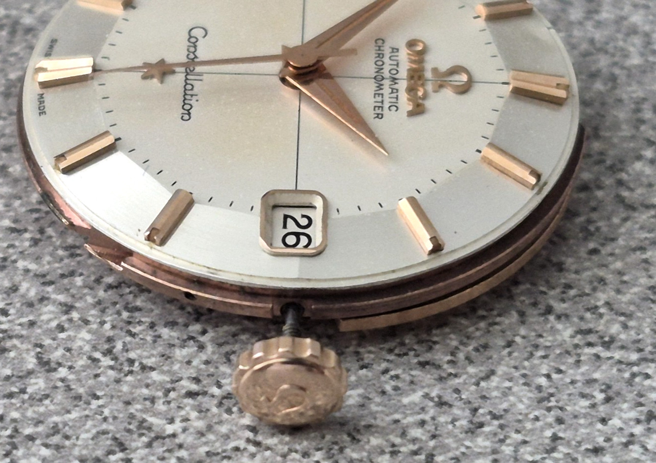 RARE Omega constellation ROSE GOLD pie-pan dial and completed running movement.