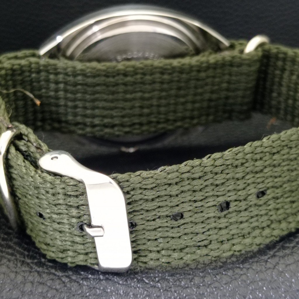 INDIAN VINTAGE HMT KOHINOOR HAND-WINDING MENS GREEN COLOR DIAL WATCH a440975-1