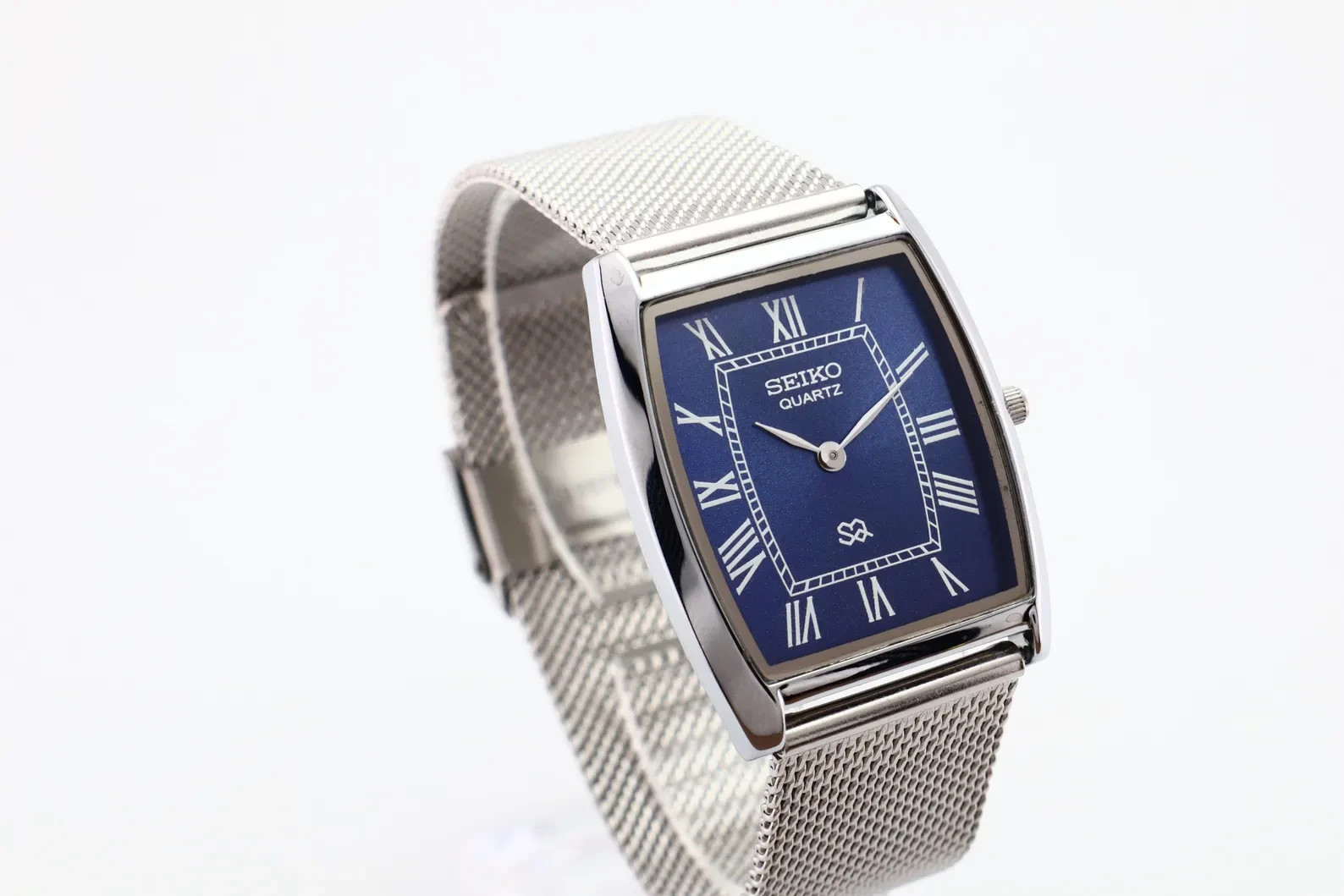Vintage Seiko Slim Barrel Quartz Men’s Watch, Gentleman’s Choice – FREE SHIPPING