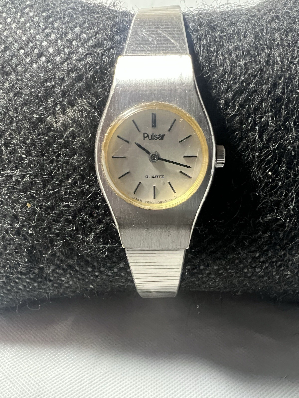 pulsar by seiko Vintage Women’s,Y590-0189,16mm Case New Battery,61/2” Inches Ban