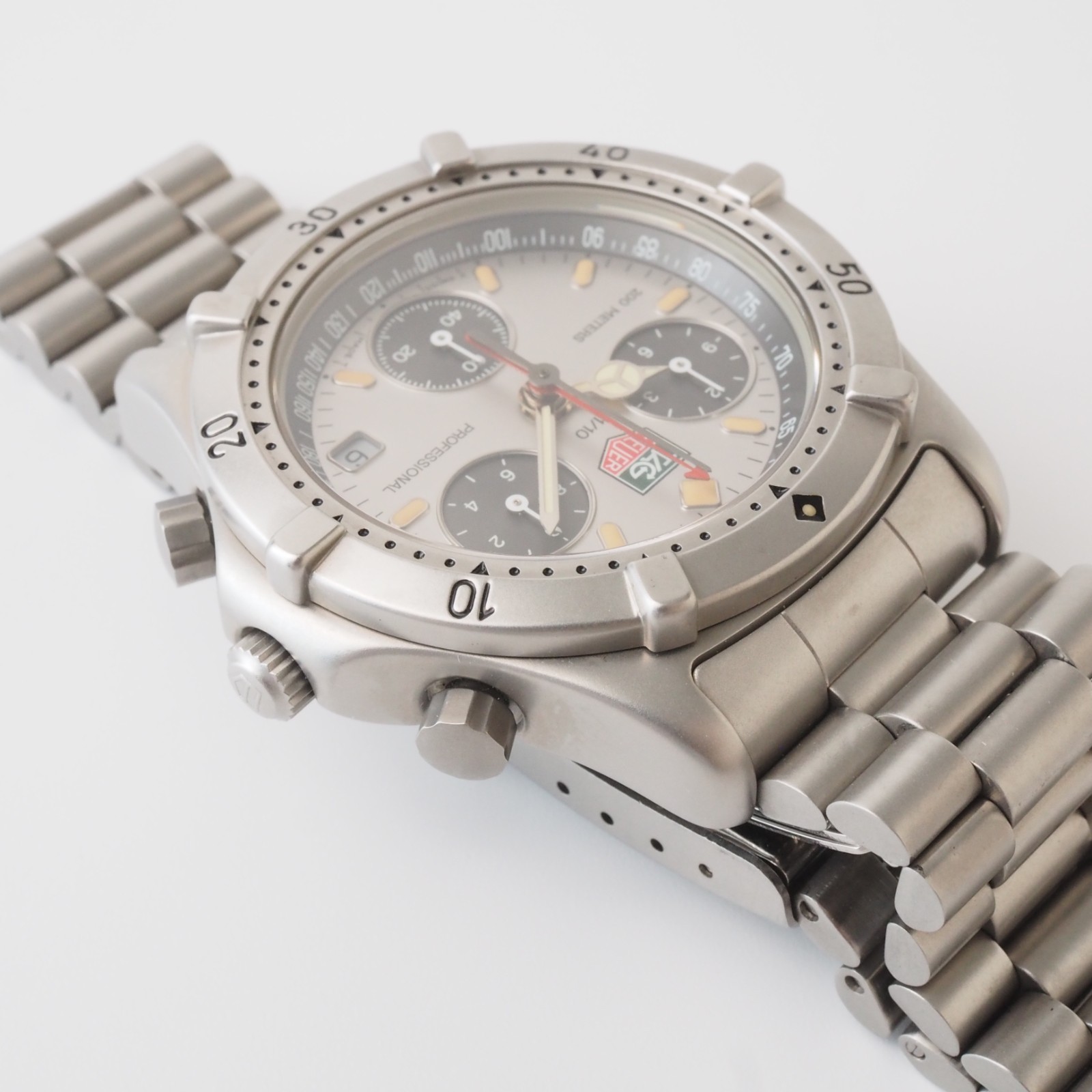 TAG Heuer 2000 CE1111 Quartz Chronograph Gray Dial Professional 200m Men’s Box