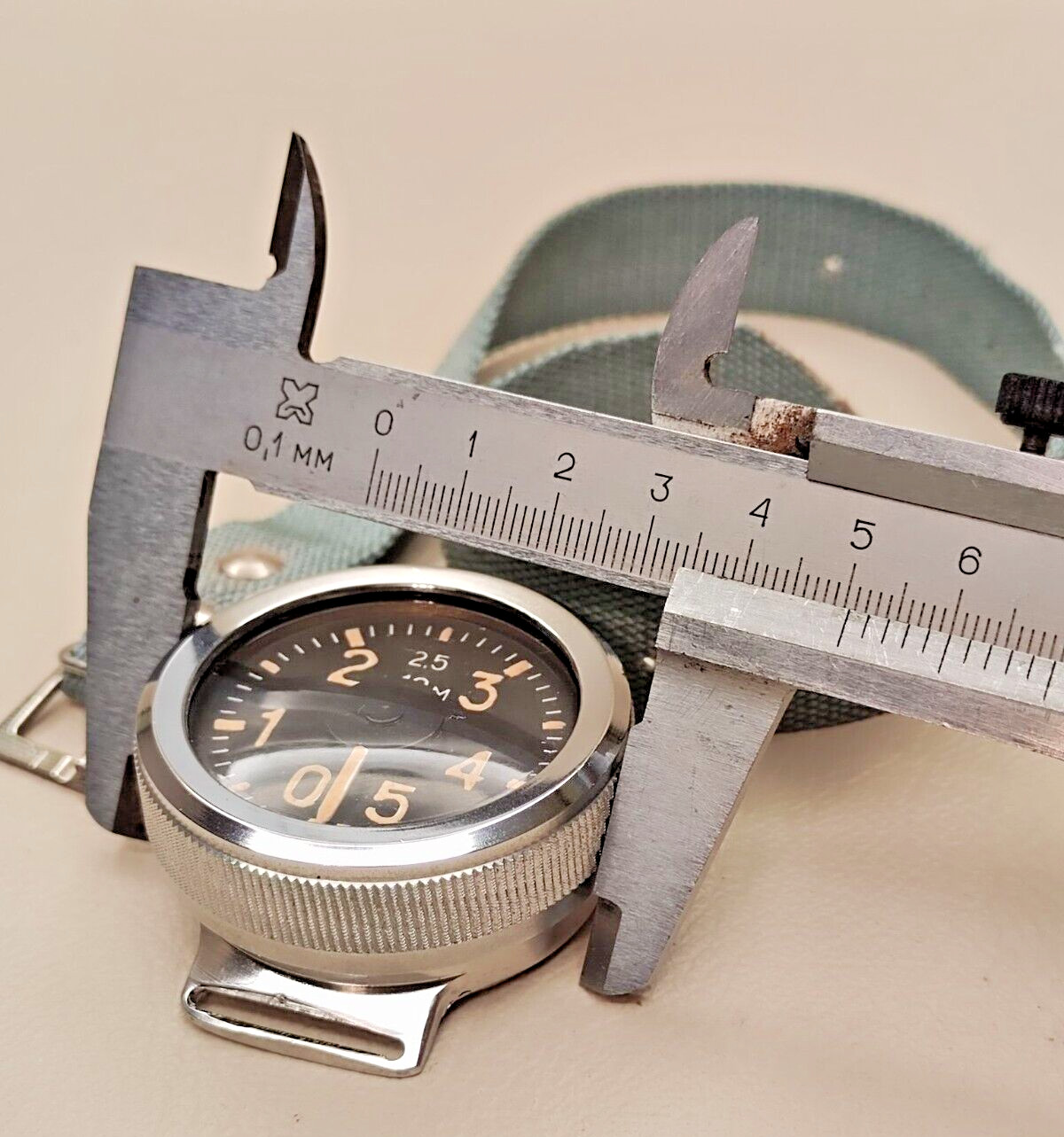 Diver with depth gauge 1988 Military diving wristwatch G-5 USSR No. 584