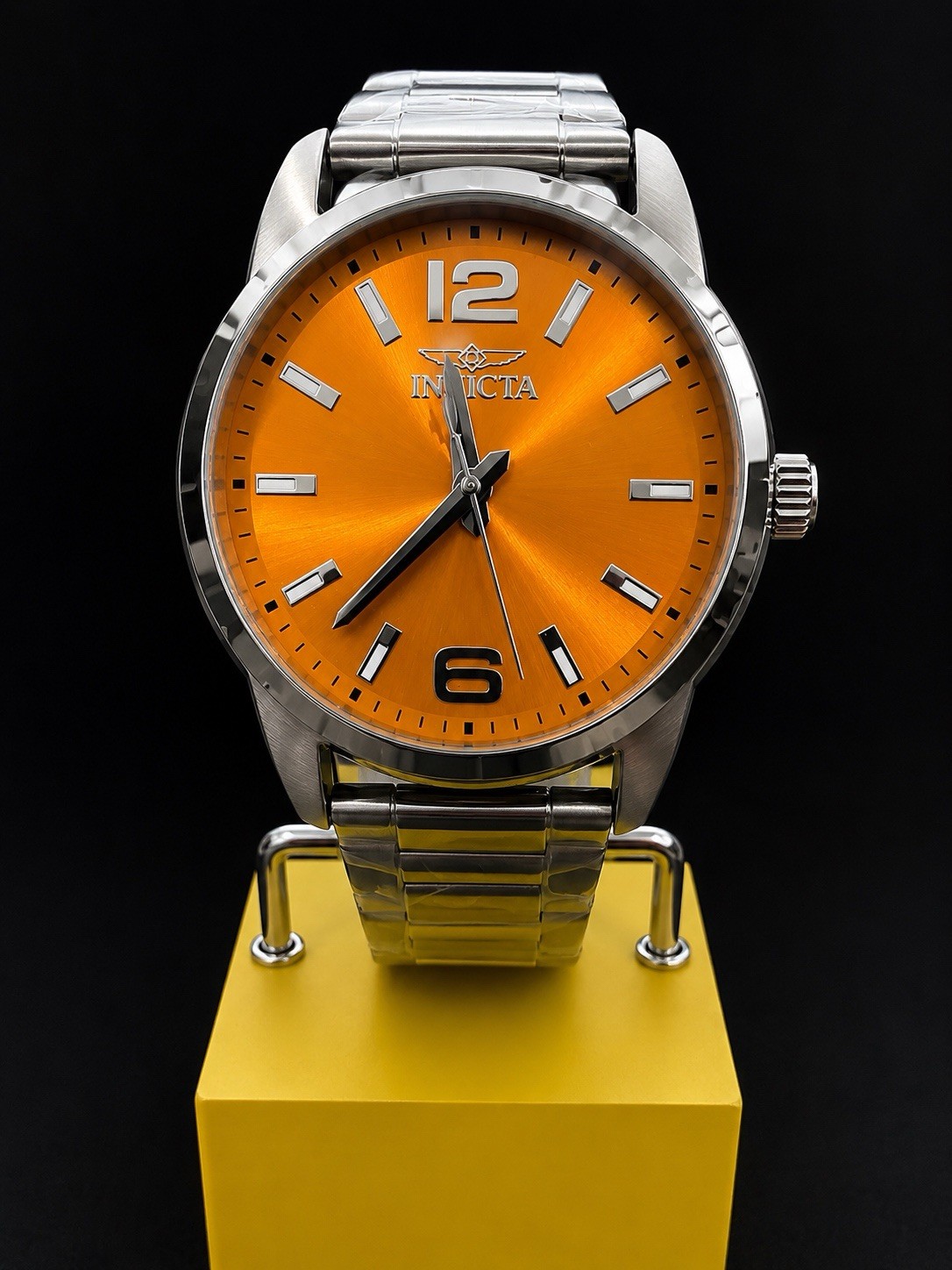 Invicta 48493 Men’s Quartz Wristwatch 44mm Steel Orange Sunburst Dial 50m Box