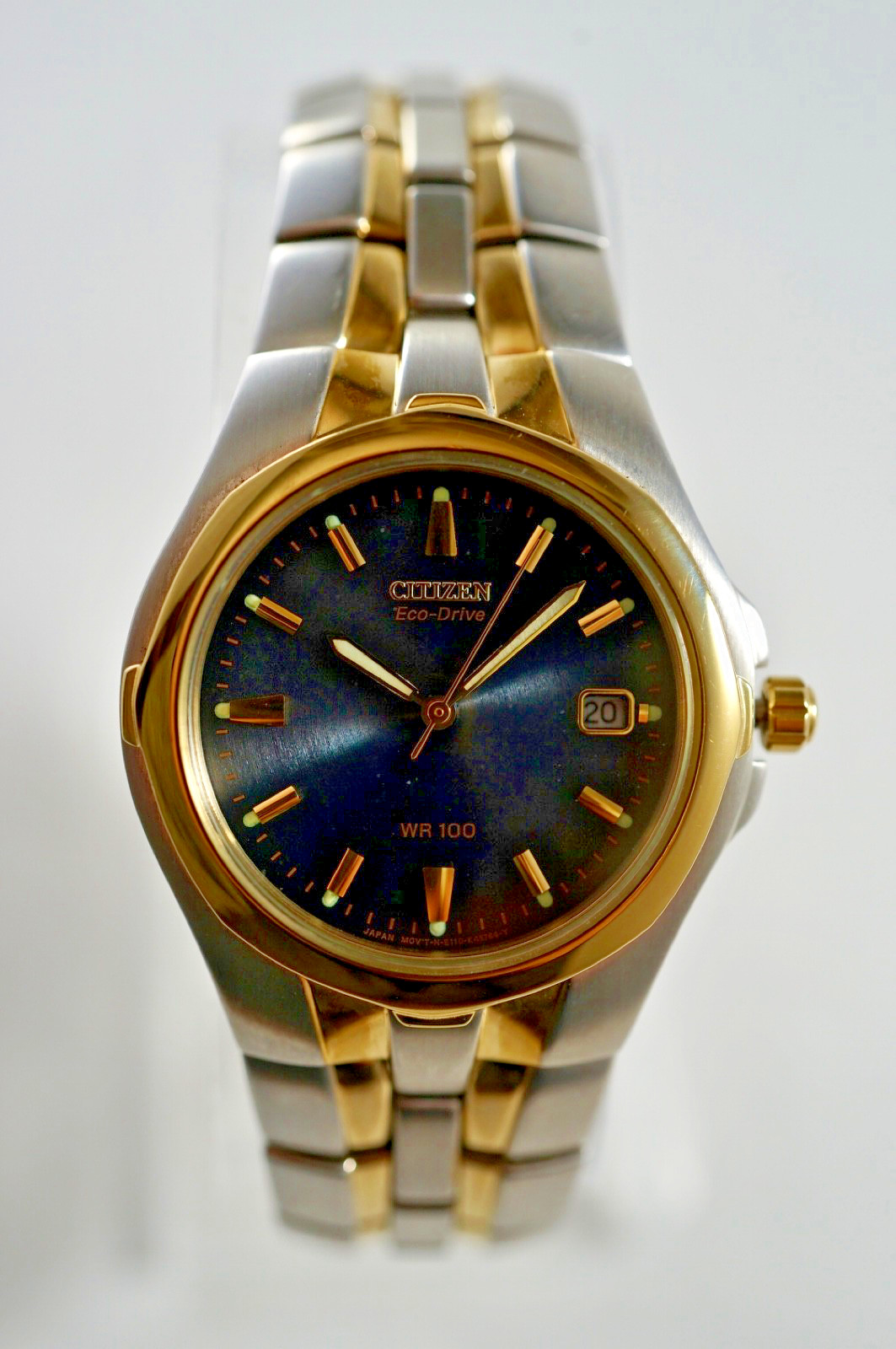 2003 Citizen Eco-Drive WR100 Mens Watch E-110-K15699 CK Sapphire Crystal Runs