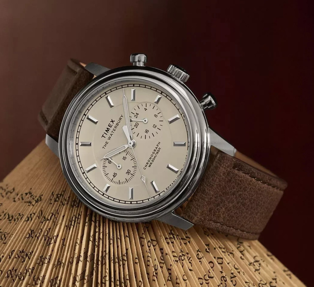 Timex Waterbury Metropolitan Chronograph Cream Dial Men Leather Watch TW2Y23500