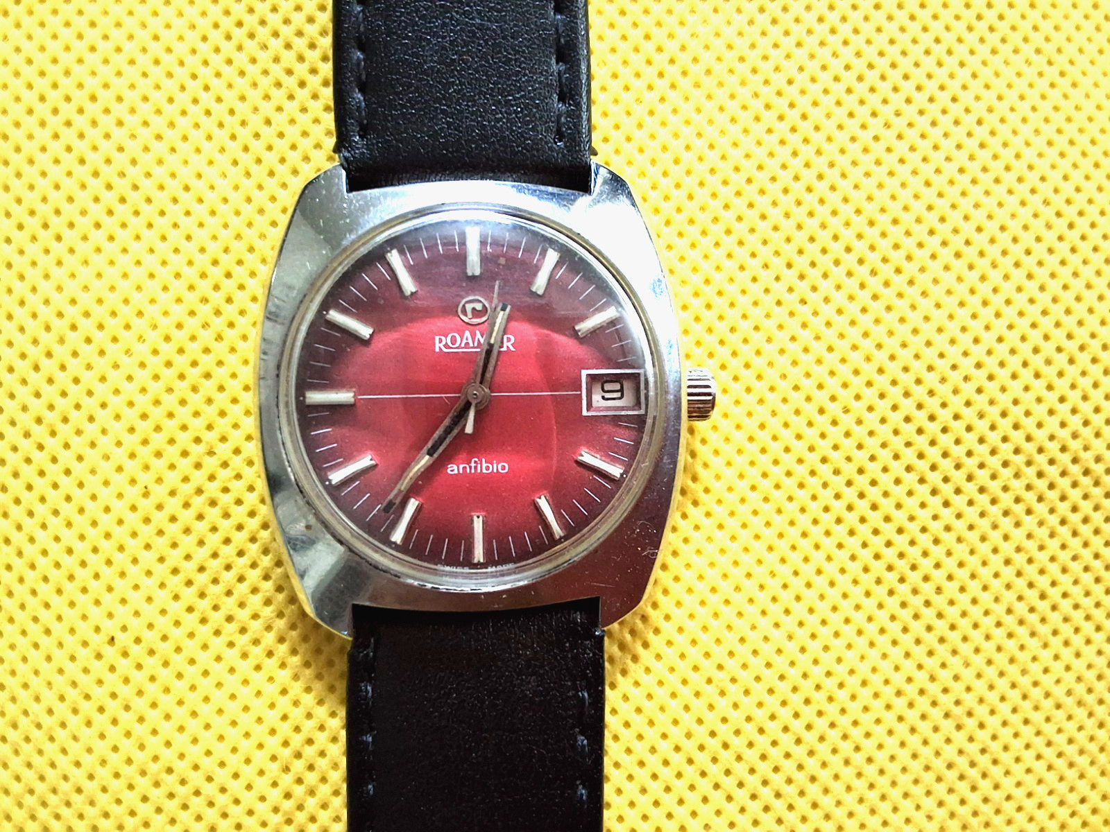 Vintage Roamer Infibio Elegant 17 Jewels Wrist Watch 36mm including crown
