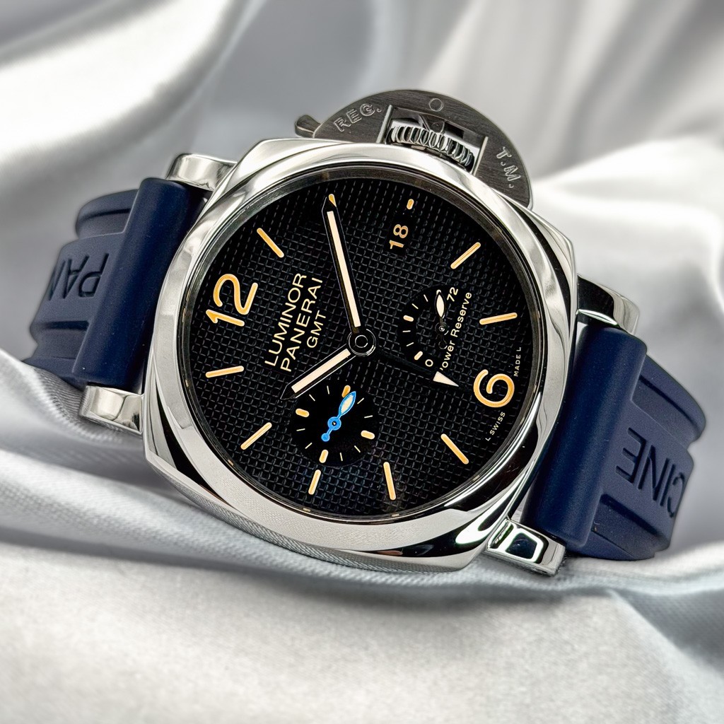 Panerai Luminor PAM01537 Hobnail GMT 1950 3 Days 42mm Power Reserve Box Papers