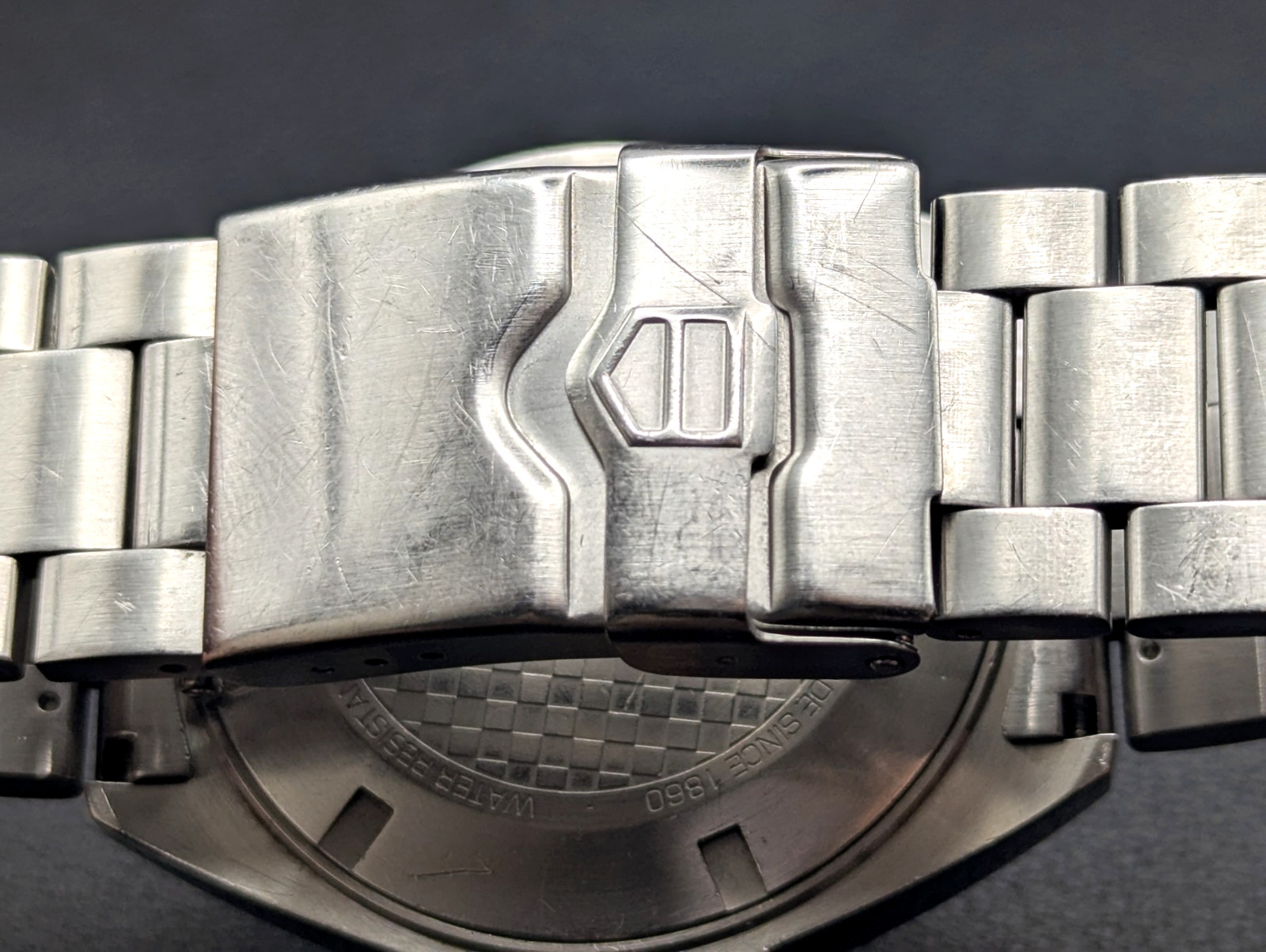 TAG Heuer Formula 1 WAZ1010 Blue Orange 43mm 200m Quartz 18cm Bracelet Tested