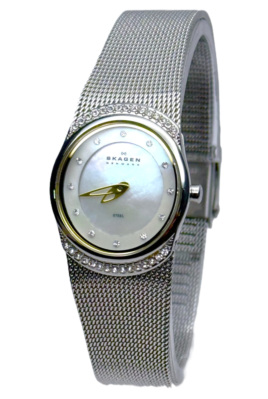 SKAGEN STEEL 686XSGSC MOP DIAL SILVER & GOLDTONE ACCENTS MESH BAND LADIES WATCH