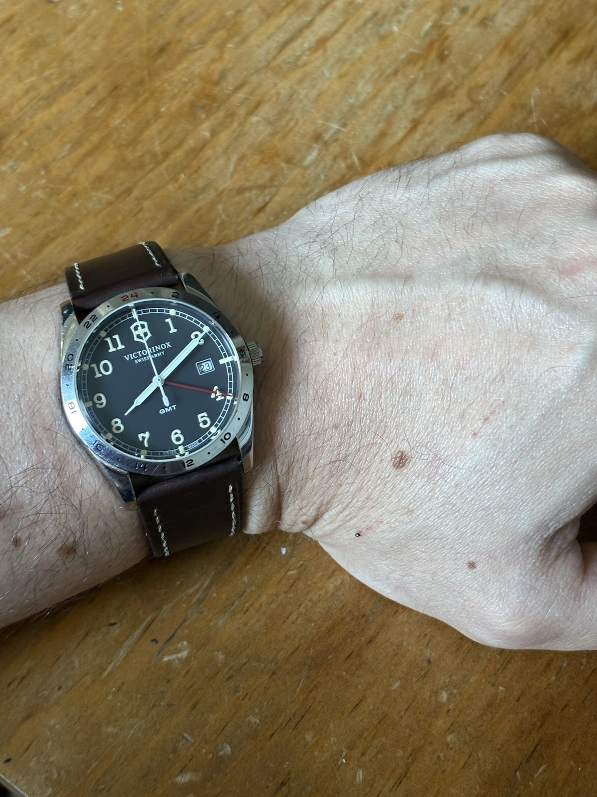 Victorinox 40mm Stainless Case with Brown Leather Strap Swiss Army Men’s Watch