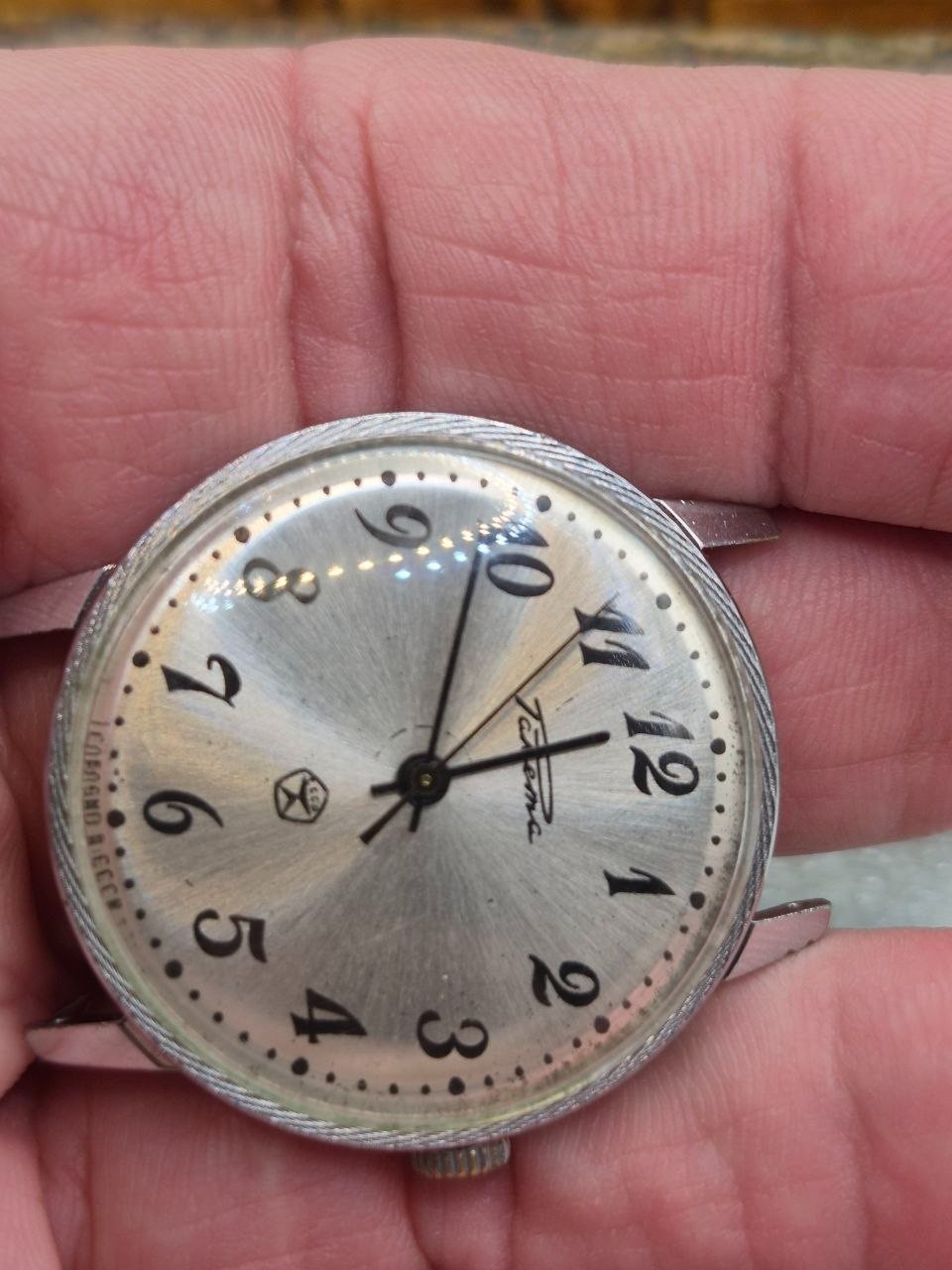Vintage men’s Raketa wristwatch. 2609 HA Made in the USSR.