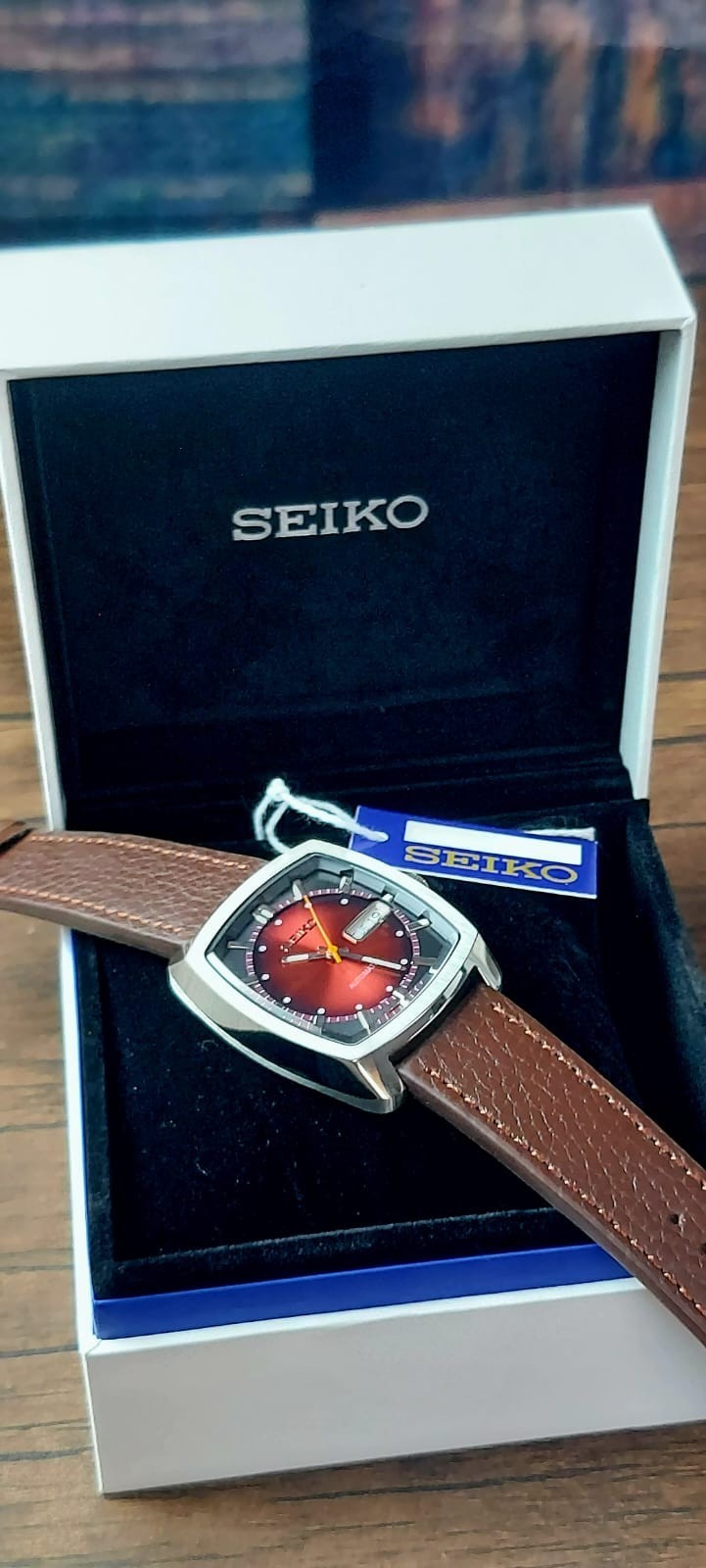 Seiko Recraft SNKP25 Automatic Men’s Watch – 7s26 – RED Sunbrust Dial