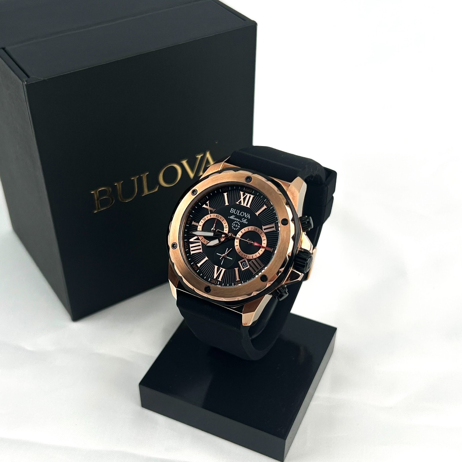 New w/box/Bulova Men’s Marine Star 98B104 Black Dial Silicone Strap Quartz Watch