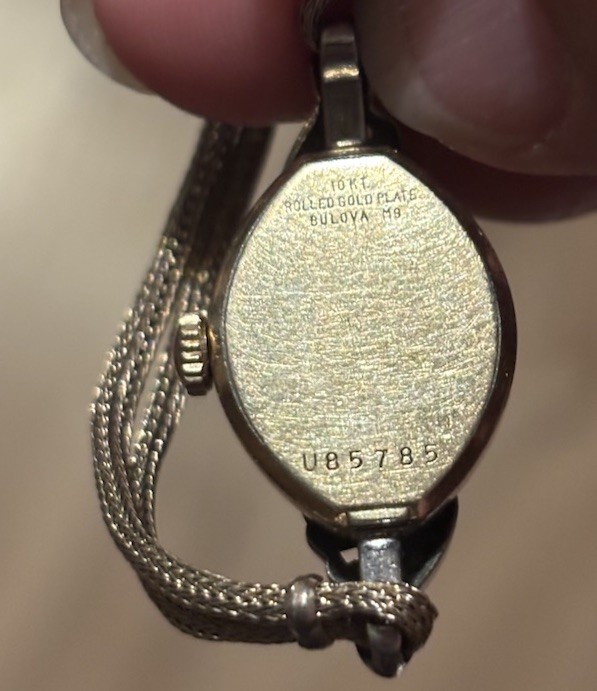 Bulova Women’s Vintage 1969 Manual Wind Oval Gold Plated Bracelet Watch
