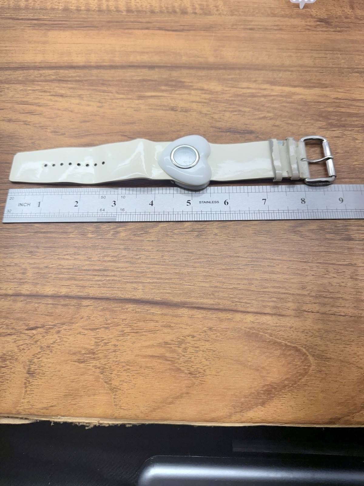 MARC By MARC JACOBS WATCH Gloss White HEART Shape WATCH With Leather Band