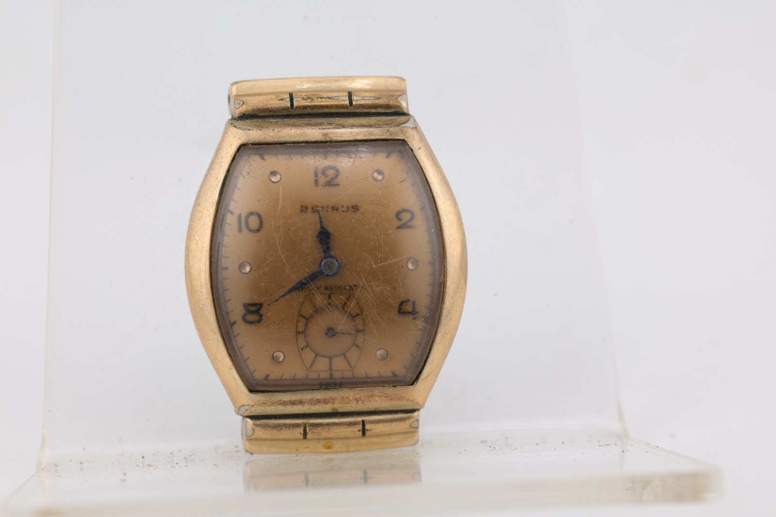 BENRUS TANK WATCH MODEL BB 3, 15j, 28x37mm CASE, 16mm LUG, FOR REPAIR (JJ)