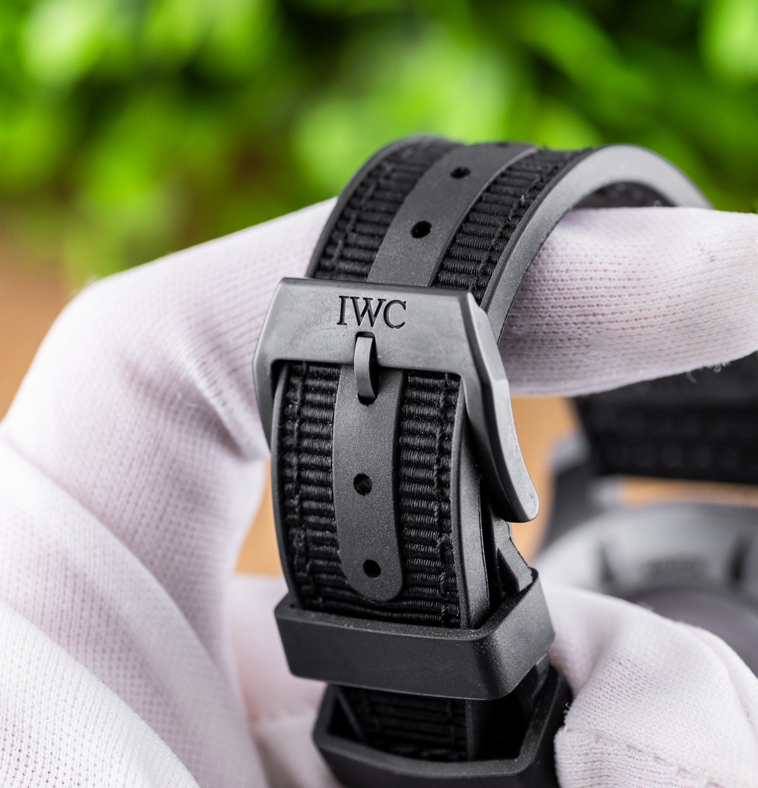 IWC Pilot’s Watch Timezoner Top Gun Ceratanium IW395505 with Box & Papers!!