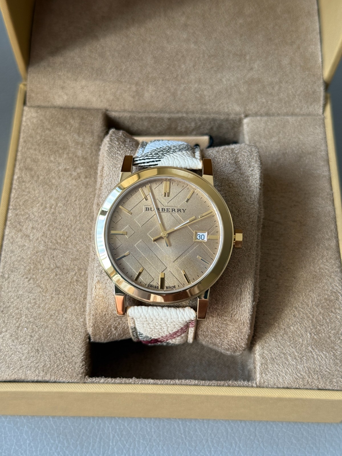 Burberry The City Champagne Dial Haymarket Check Unisex Watch BU9026