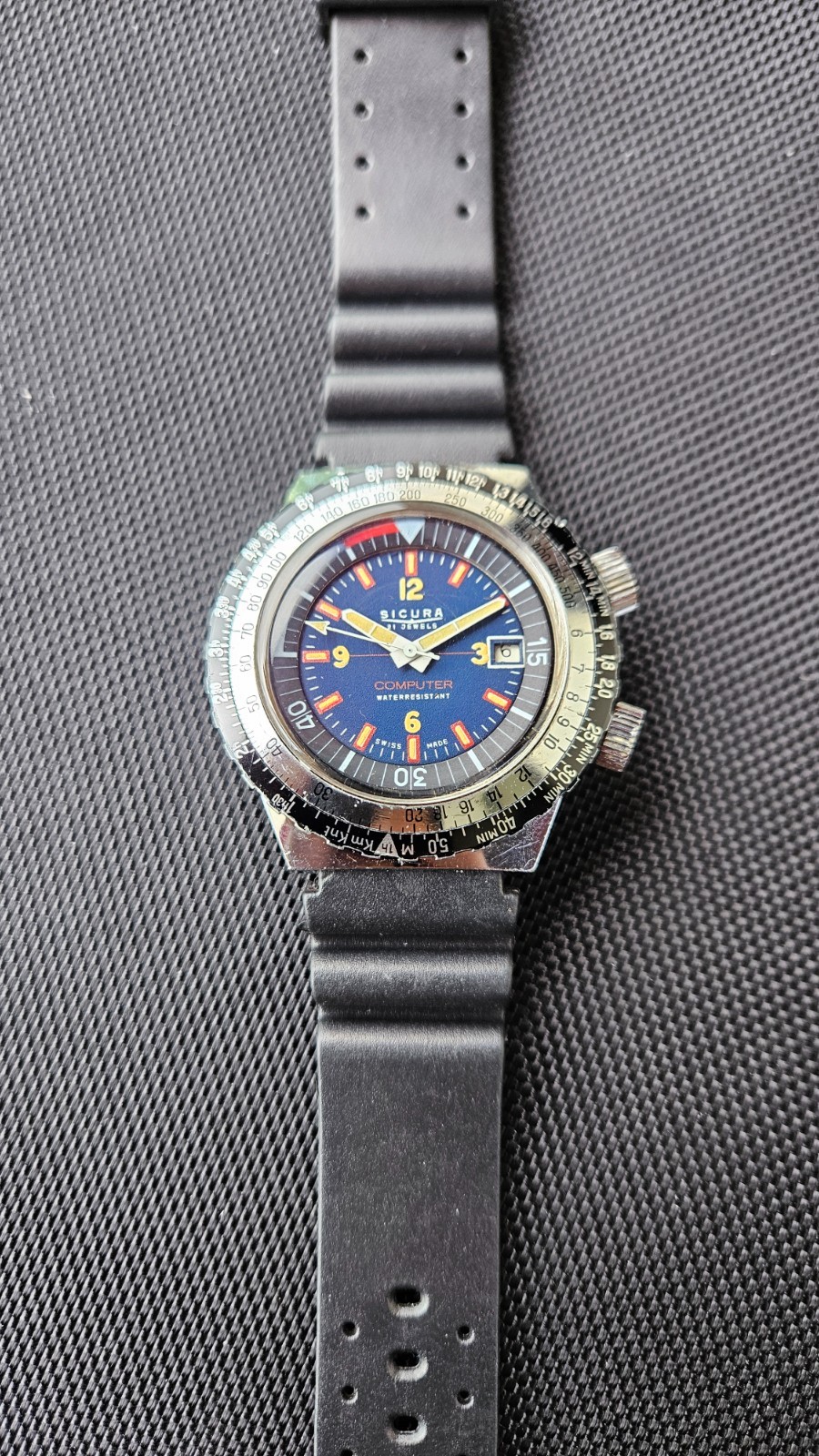 Sicura 21 Jewels Computer blue Dial manual wind rotating bezel Vintage