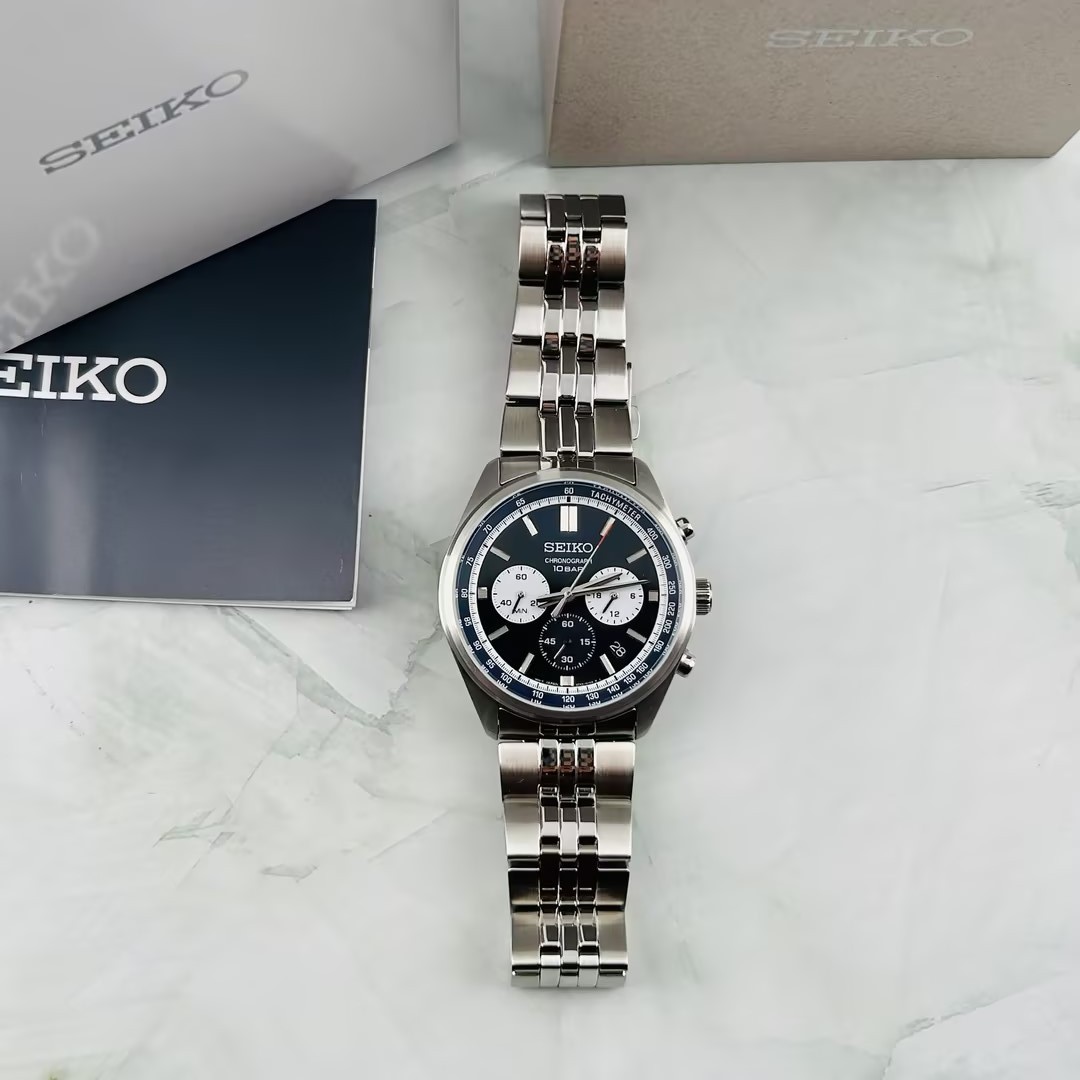 Seiko Essentials Men’s SSB427 Chronograph Quartz Watch Blue Dial 41.5mm New