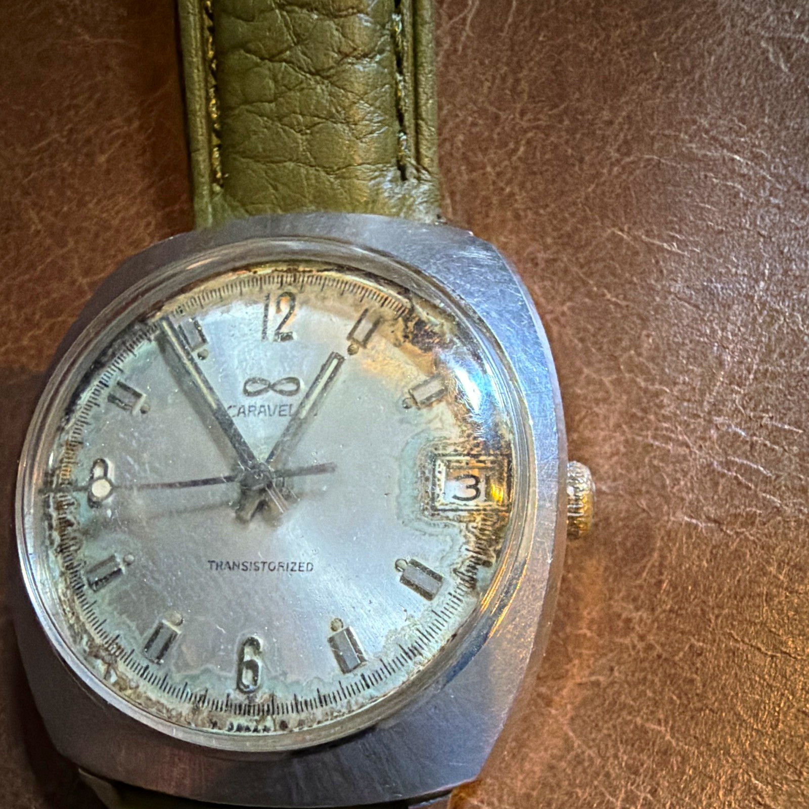 Caravelle Transistorized Quartz Vintage 35mm Date Silver Dial