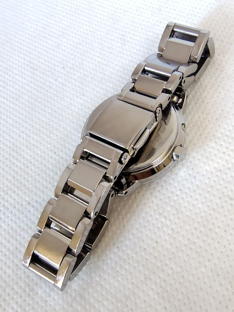 Citizen xC Solar Radio Watch Unisex 27.7mm wrist 15cm/5.9in