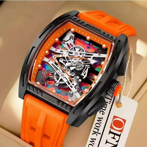 MENS TONNEAU STYLE WATCH