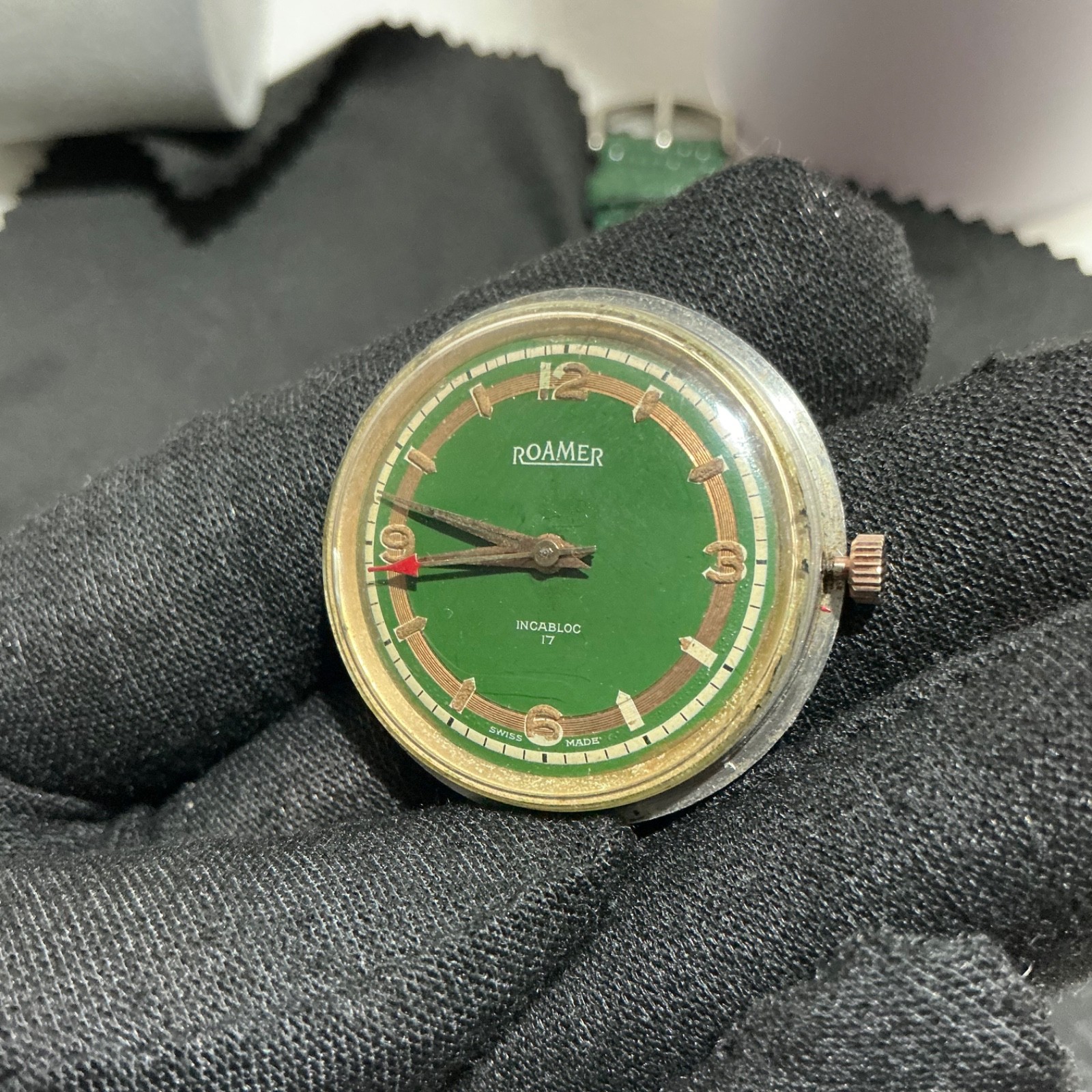 Vintage Roamer Swiss Green Dial Incabloc 17 Manual Wind Watch ~35m