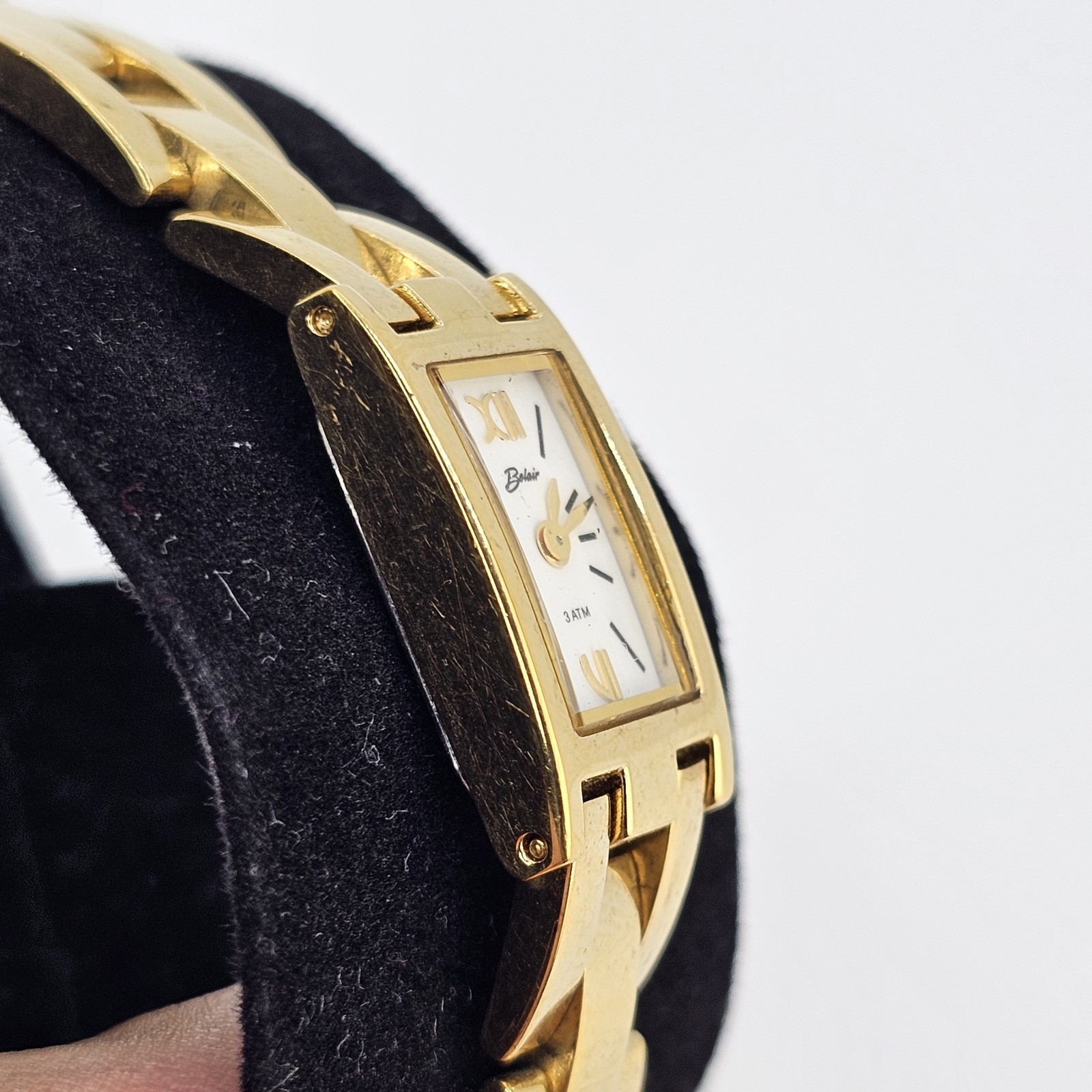 Belair Women’s Watch 13MM White Dial Gold Bracelet 6″ Wrist New Battery