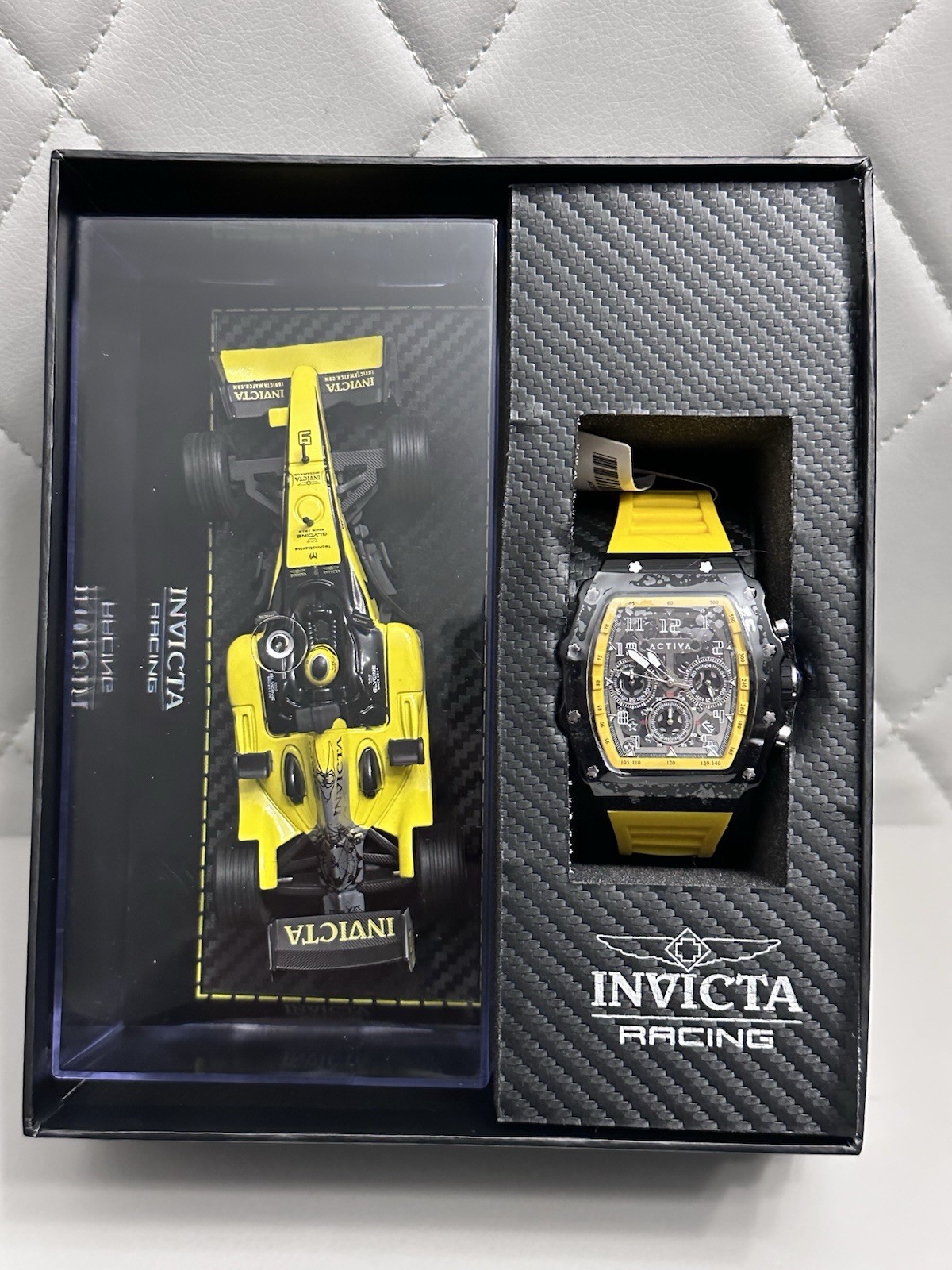 Activa Racing Analog Date Wristwatch Yellow Black Rubber Strap Plastic Case