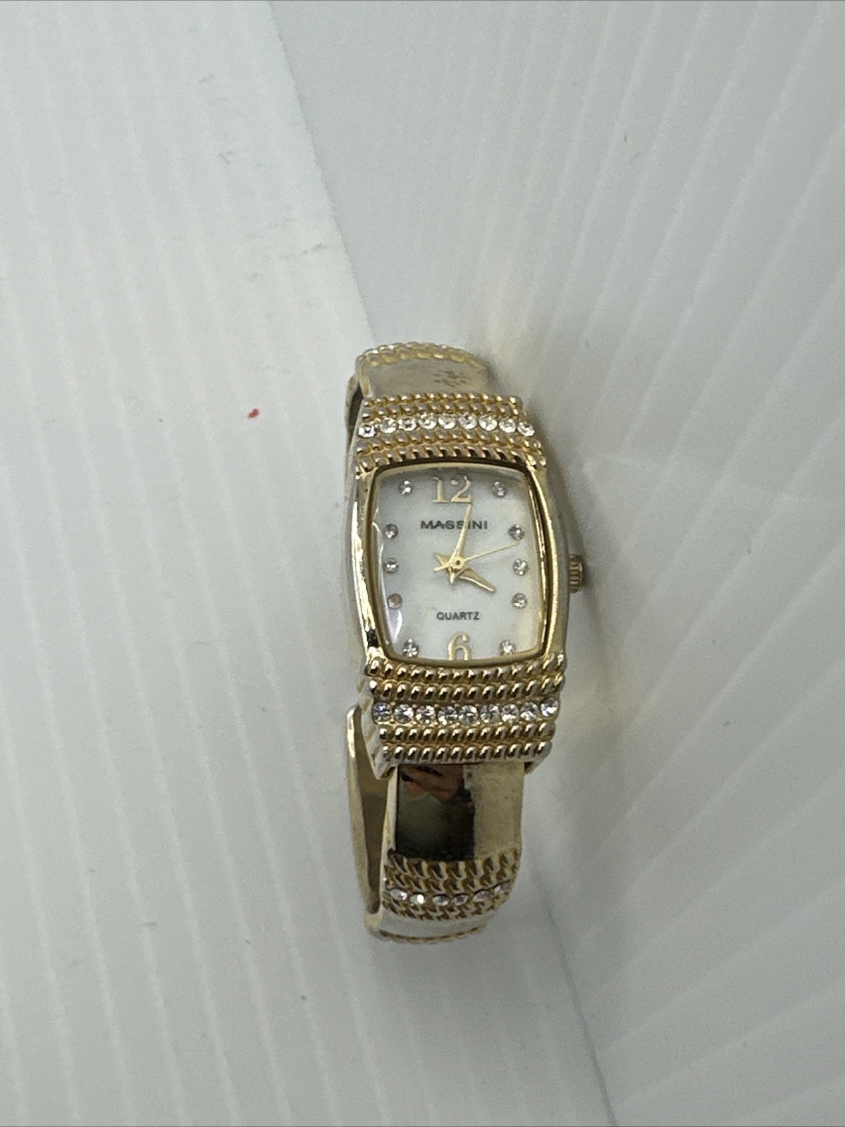 massini watch gold tone jelwels quartz