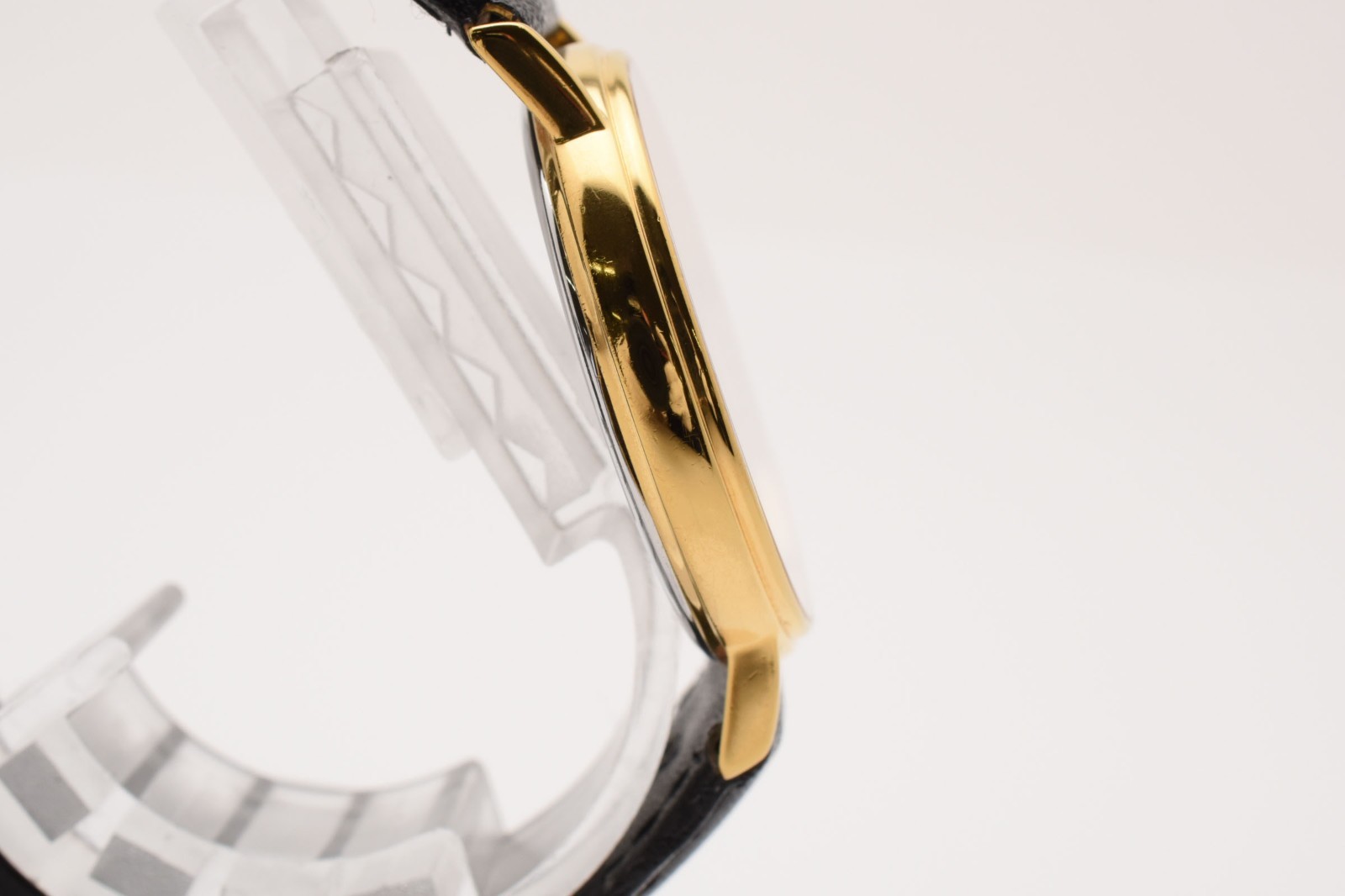 【 NEAR MINT 】 Longines Grand Classic L4.720.2 Gold Dial Date Quartz Men’s Watch