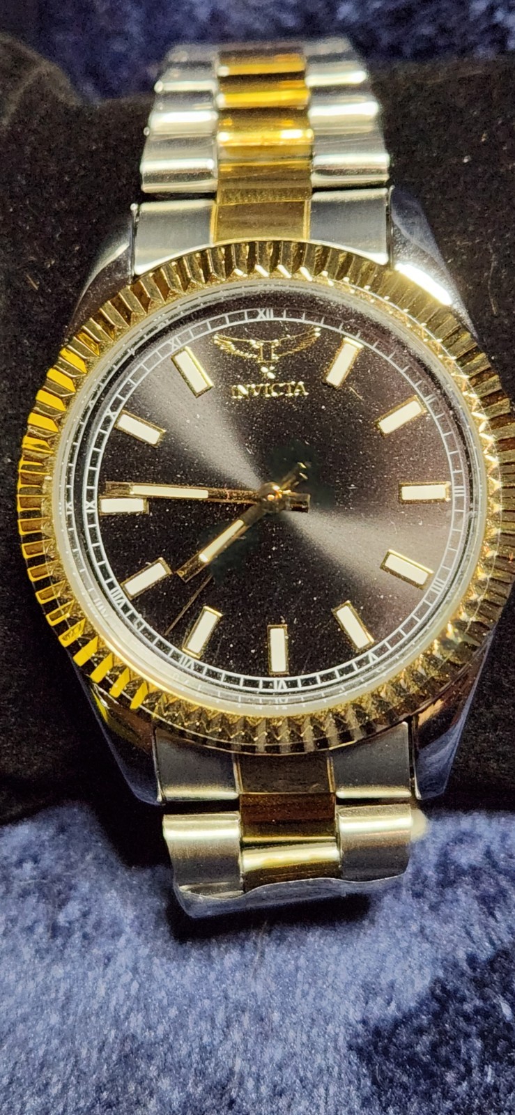 Invicta Unisex Two-Tone Gold/Silver SS Bracelet Watch Black Dial Fluted Bezel