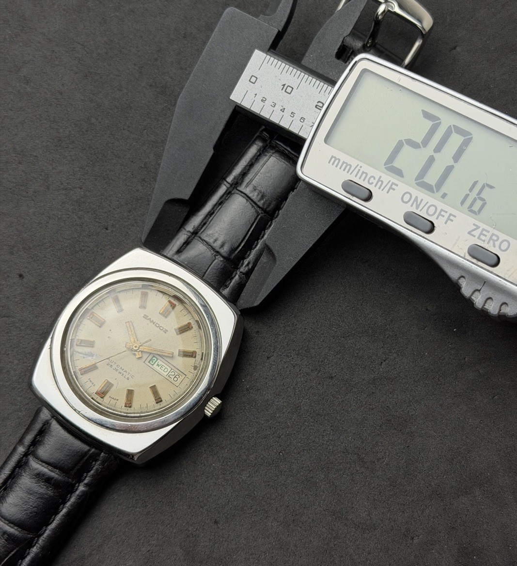 Vtg 1976 SANDOZ Day Date Men’s 40mm Automatic Watch 25 Jewels Steel Cream Dial