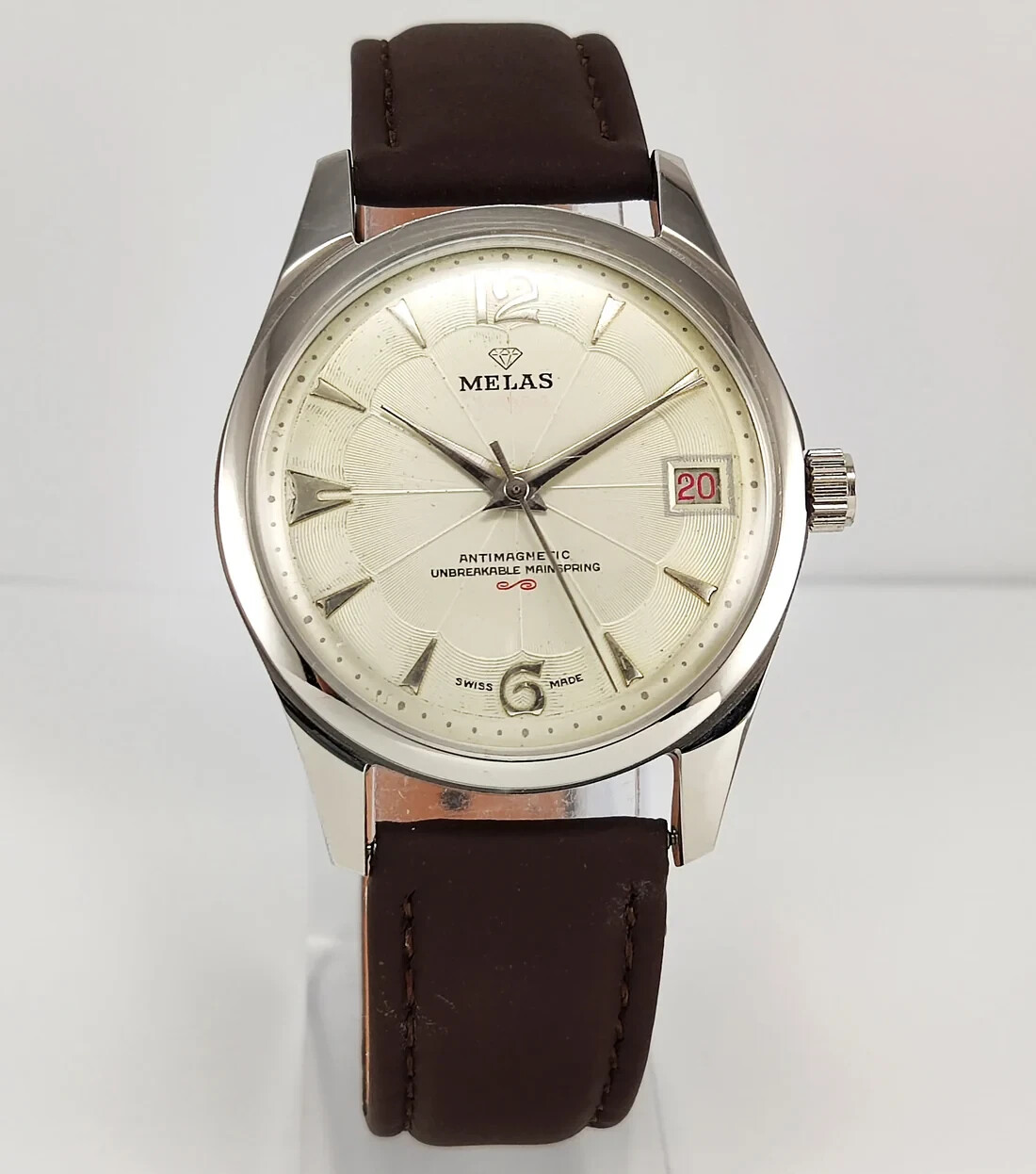Working Melas Pearl Dial Date Function Handwinding Transparent Back Wrist Watch