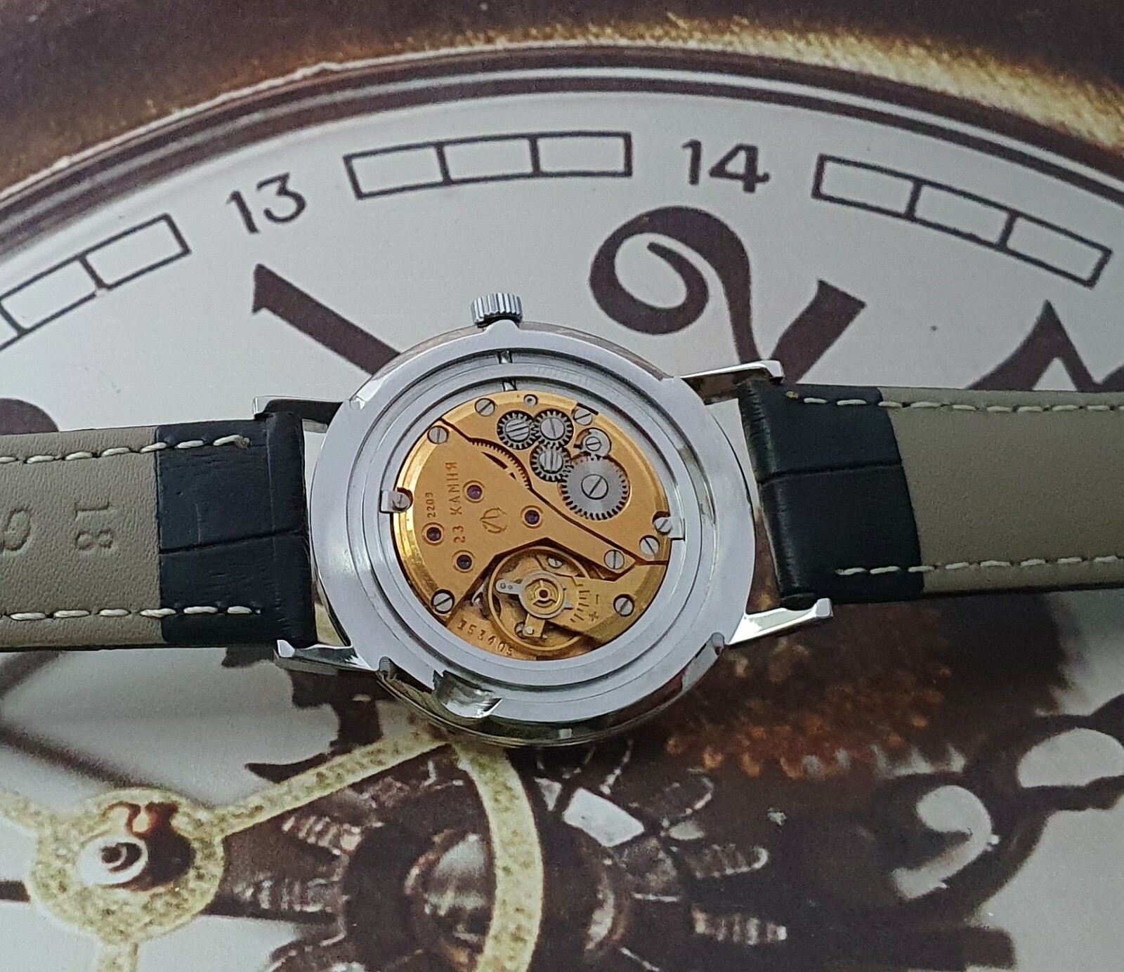 Poljot De Luxe ULTRA SLIM 2209 Gold Dial Mechanical Watch Vintage Style USSR