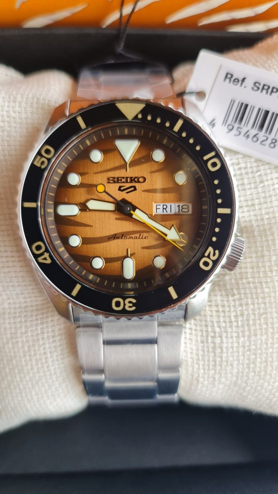 SEIKO 5 Sports SRPL45K1 Automatic Watch Indonesia LIMITED Edition Tiger Day Date