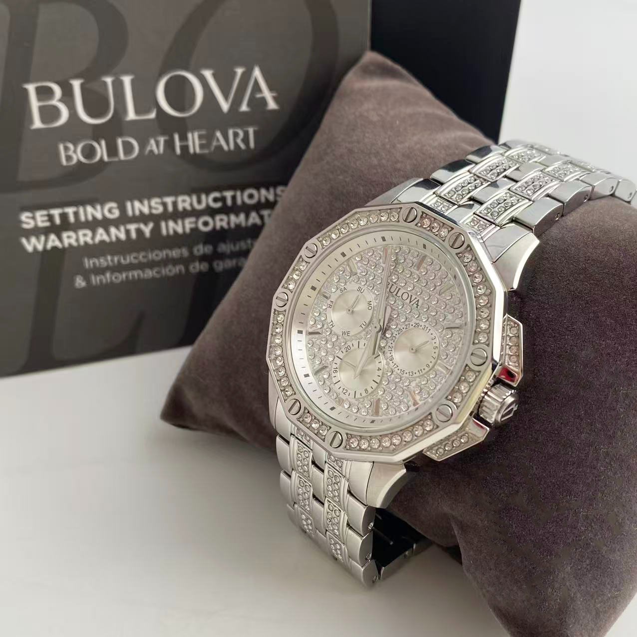 New Bulova Octava Crystal Men’s Quartz Watch White Dial Stainless Steel 96C134