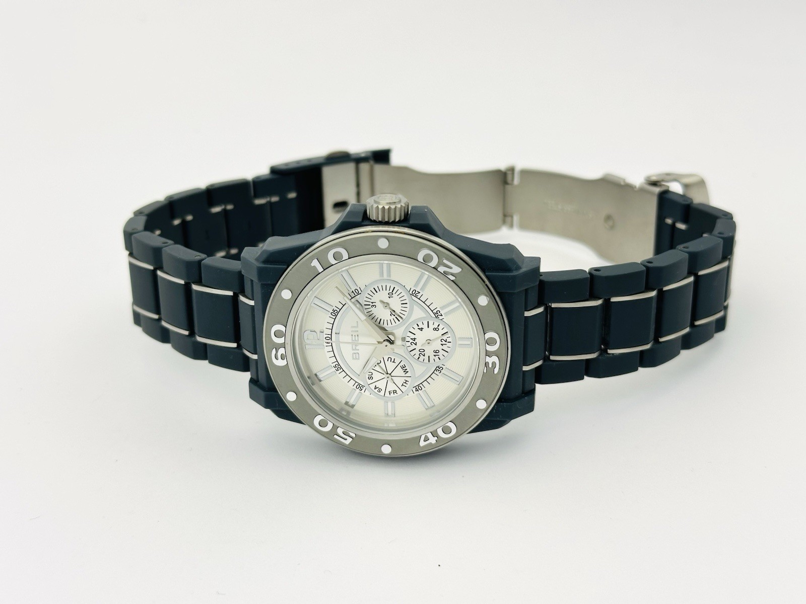 Breil TW0992 Men’s Multifunction Mantalite Polycarbonate Links Bracelet Watch