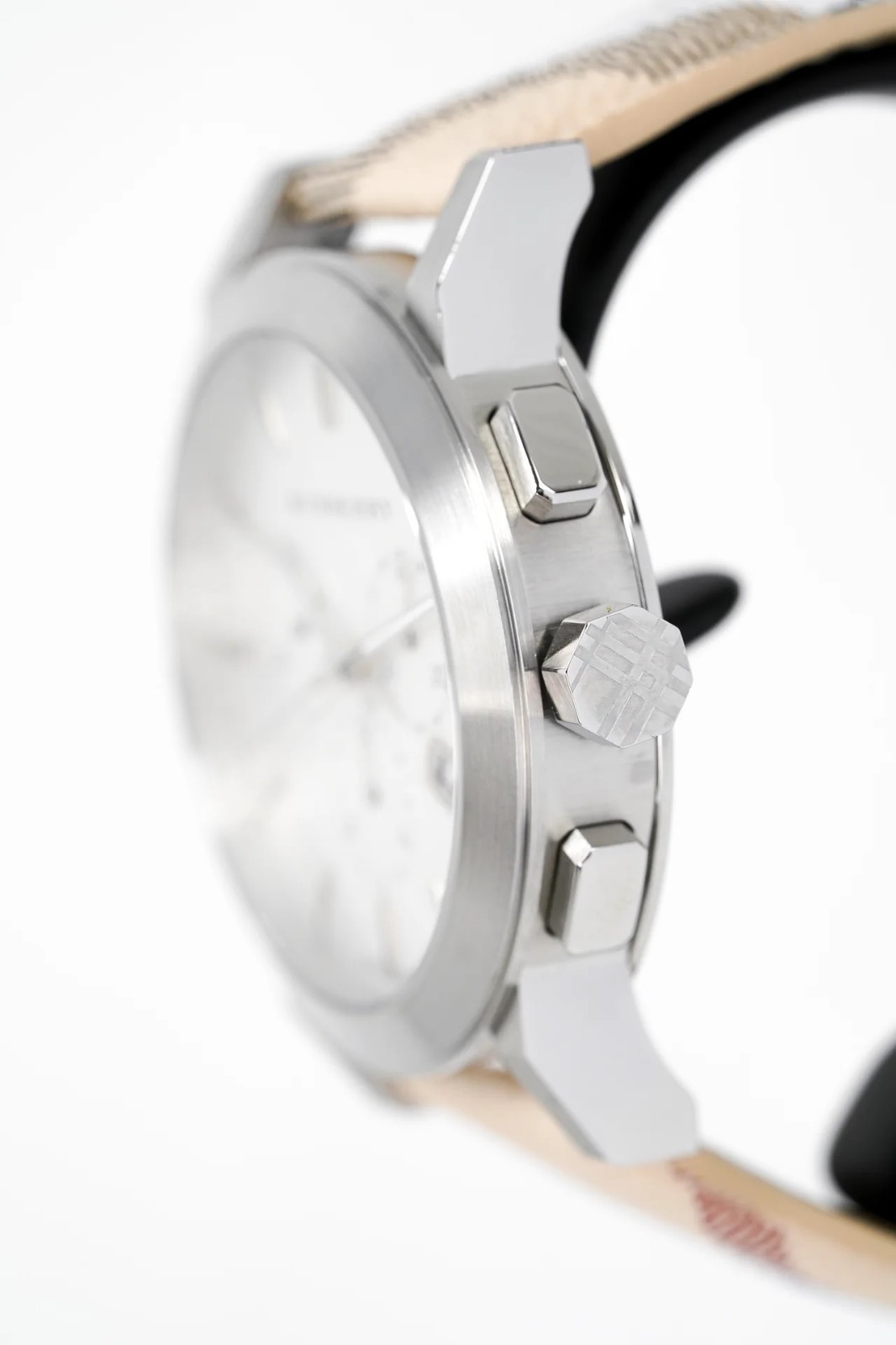 BURBERRY MENS WATCH MULTICOLOUR LEATHER AND FABRIC STRAP WITH SILVER DIAL BU9357