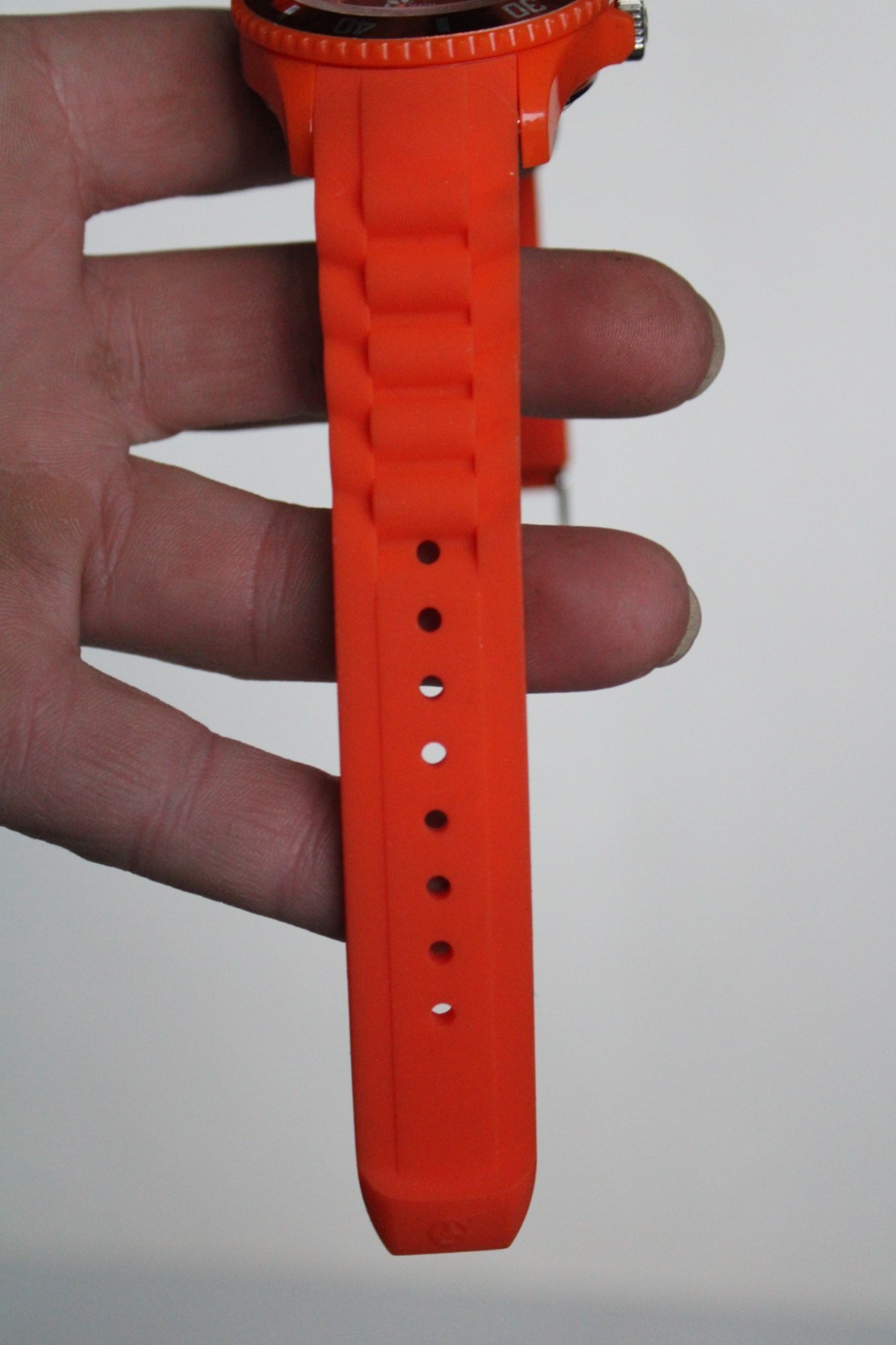 Ice-Watch Unisex Adults Orange Silicone Watch, SI.OE.U.S.09 (NEW)